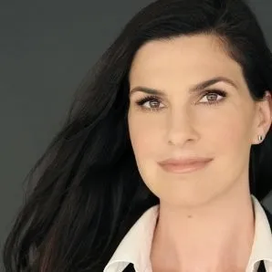 Alisa Brady headshot